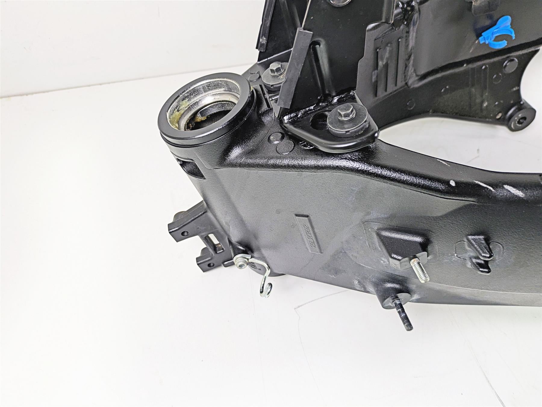 2020 Suzuki V-Strom 1050 XT Straight Main Frame Chassis With Clean Texas Title 41100-31J20-YAP {{ shop.shopifyCountryName }} - Mototech271