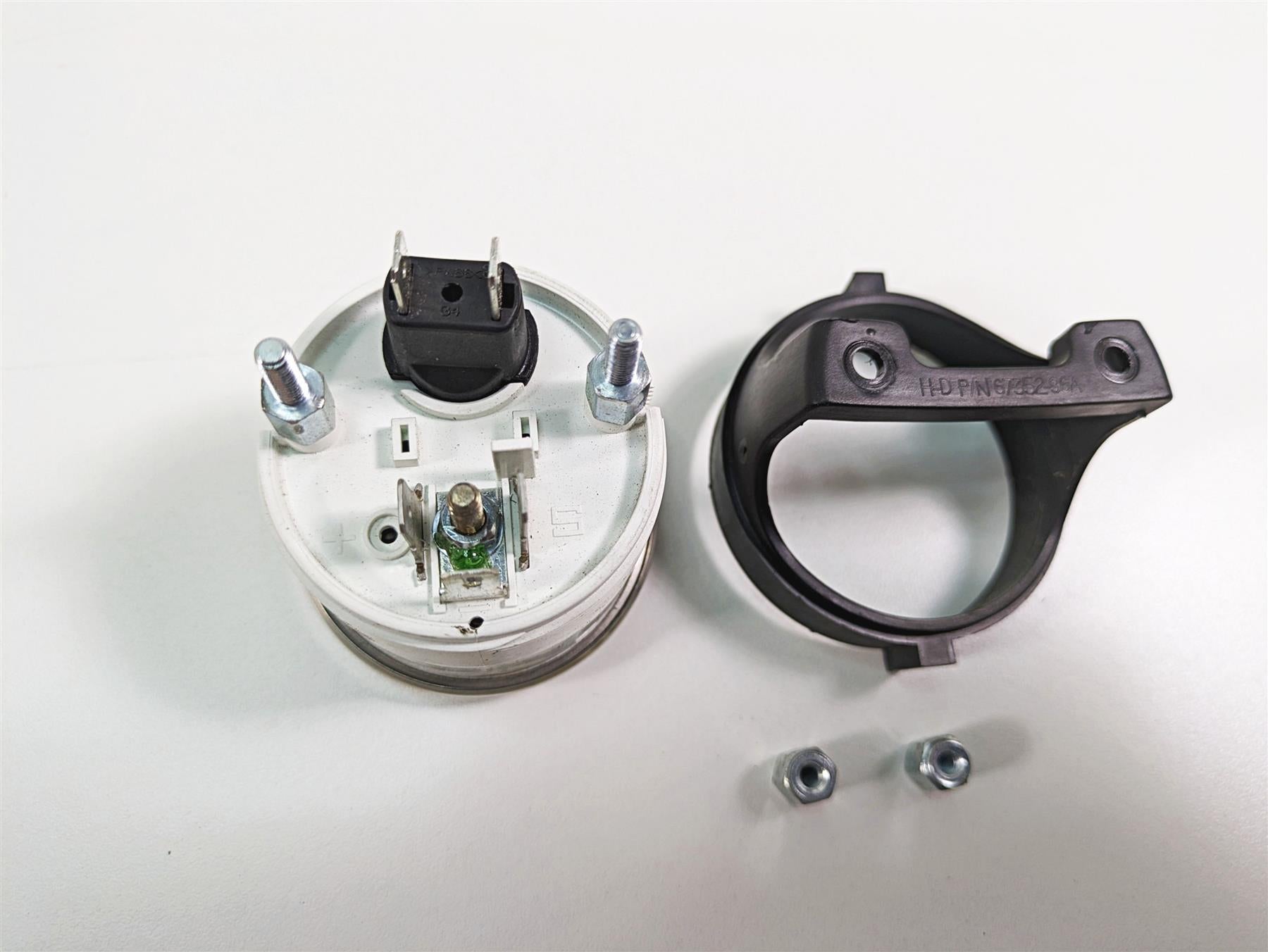 2013 Harley Touring FLHX Street Glide Oil Pressure Gauge 75165-01A {{ shop.shopifyCountryName }} - Mototech271