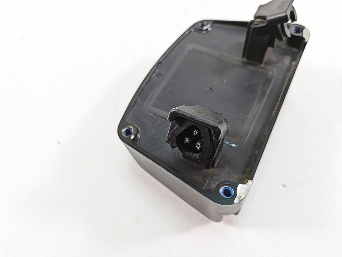 2019 Harley Touring FLHX Street Glide Rectifier Voltage Regulator 74700025 {{ shop.shopifyCountryName }} - Mototech271