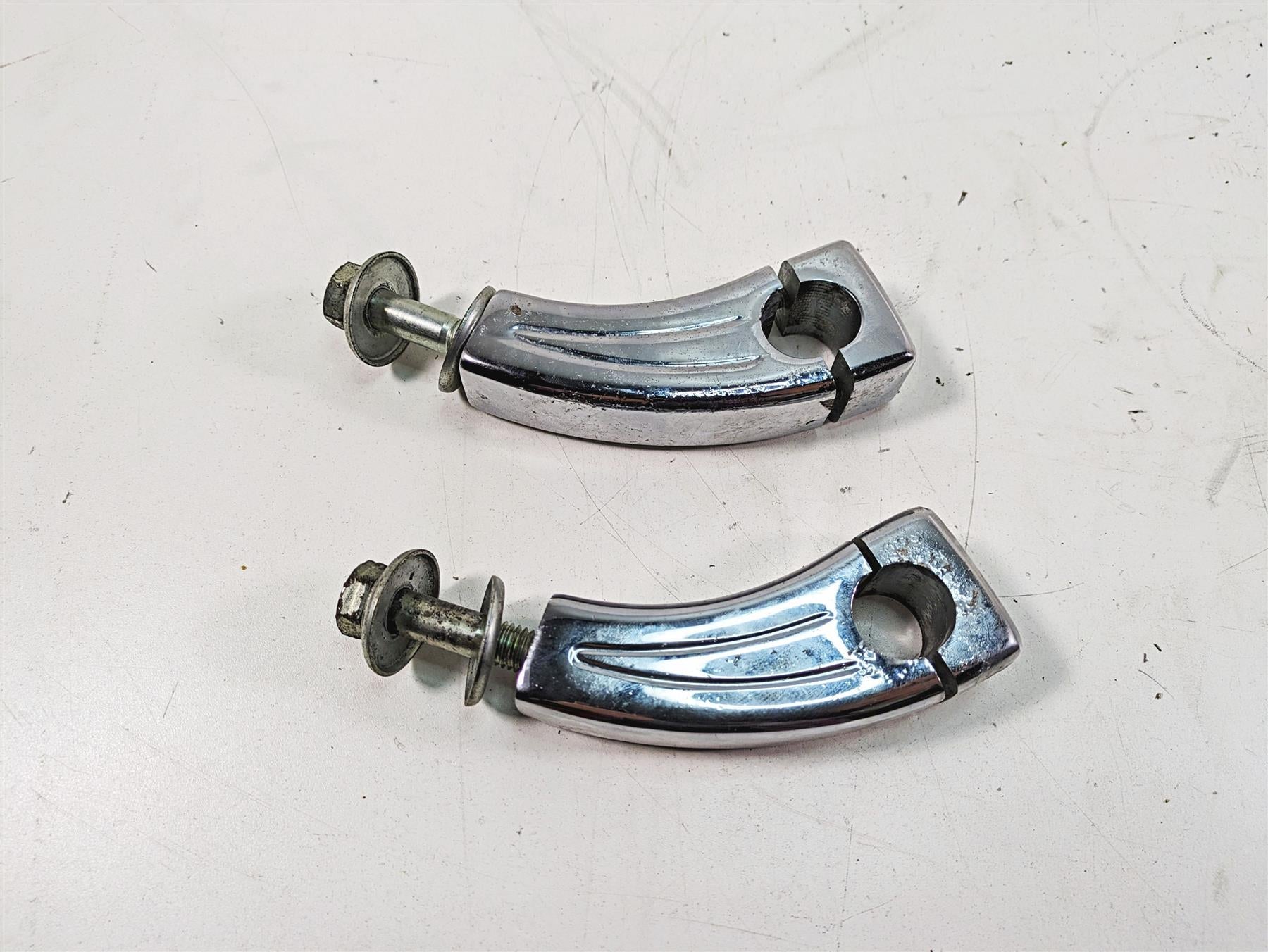 2013 Harley Softail FLSTC Heritage Classic Aftermarket 3.5" Pullback Riser Set {{ shop.shopifyCountryName }} - Mototech271