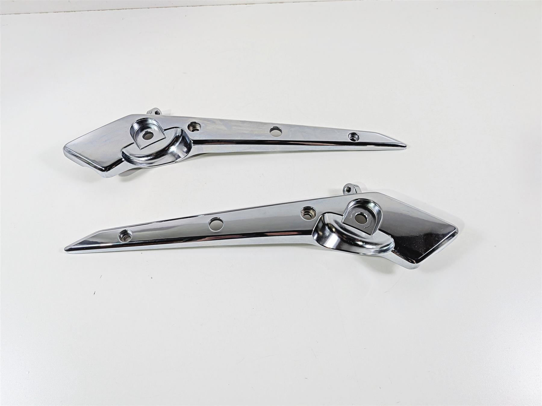 2003 Honda V-Twin VTX1800 C Rear Fender Frame Struts 77330-MCH-000 77340-MCH-000 {{ shop.shopifyCountryName }} - Mototech271