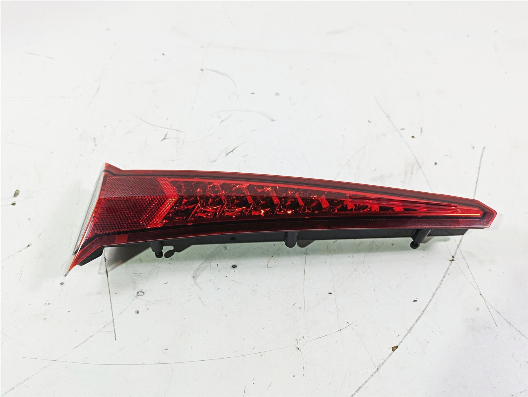 2012 Victory Cross Country Rear Taillight Tail Light Lamp 2411623 {{ shop.shopifyCountryName }} - Mototech271