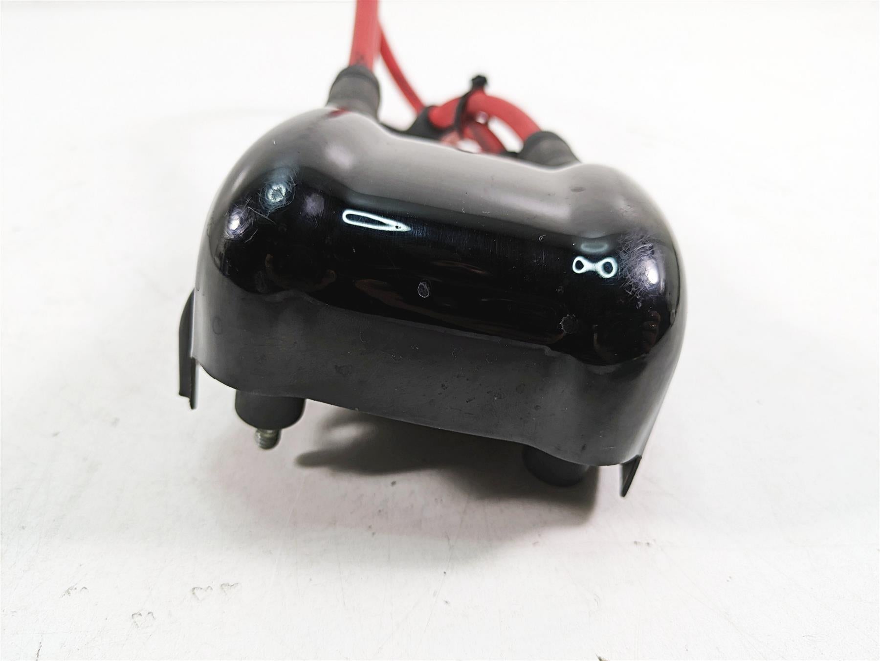 2009 Harley Softail FLSTSB Cross Bones Ignition Coil & Cover 31696-07A {{ shop.shopifyCountryName }} - Mototech271