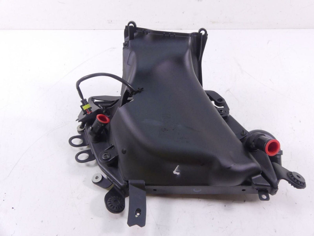 2015 Ducati Diavel Dark Left Radiator Cooler Fan Cover Set - Read 54840891B {{ shop.shopifyCountryName }} - Mototech271