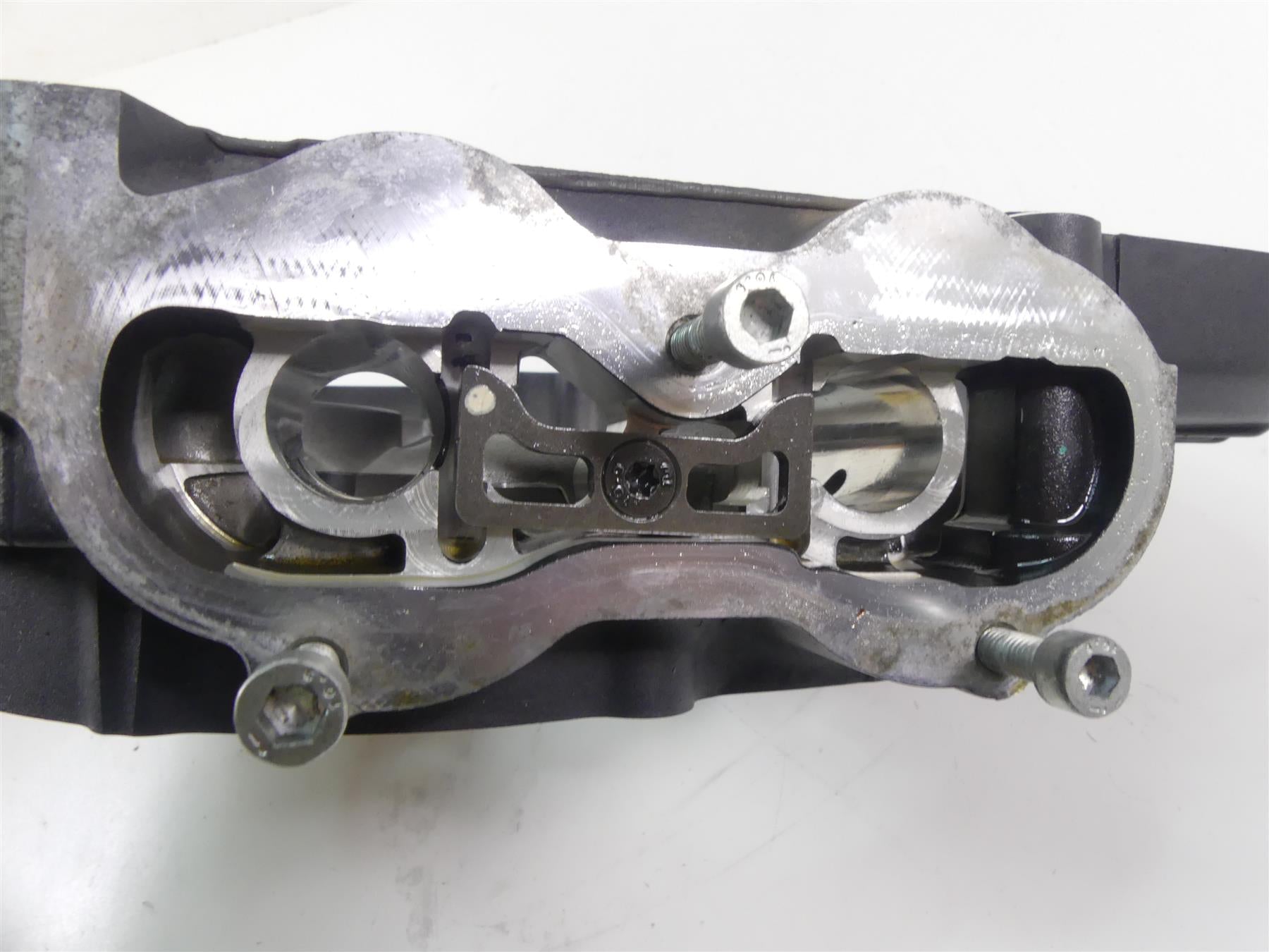 2016 Indian Chieftain Dark Horse Right Engine Side Cam Camshaft Cover 1204716 {{ shop.shopifyCountryName }} - Mototech271