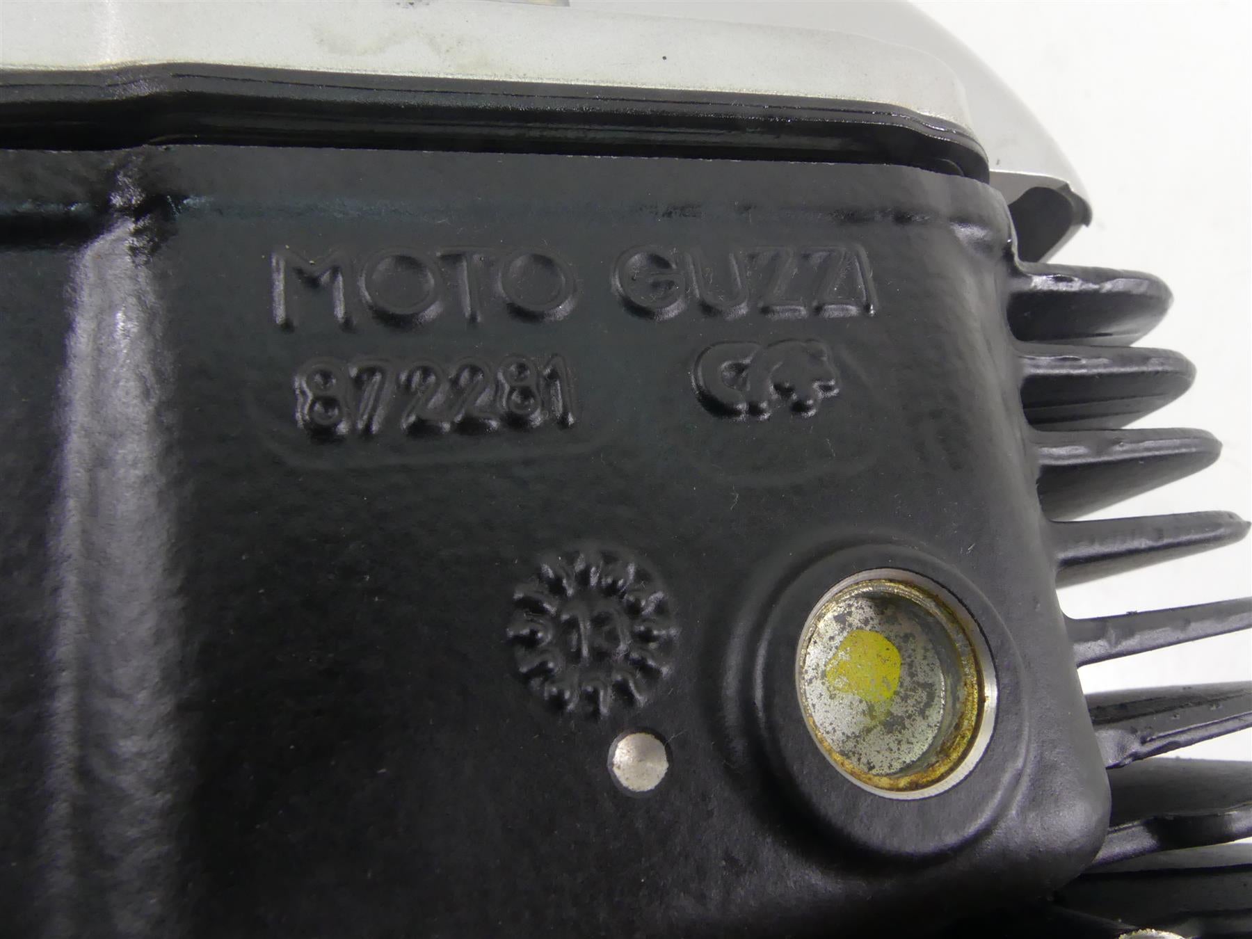 2014 Moto Guzzi Griso 1200 SE 8V Left Cylinder Head Cylinderhead 872755 {{ shop.shopifyCountryName }} - Mototech271