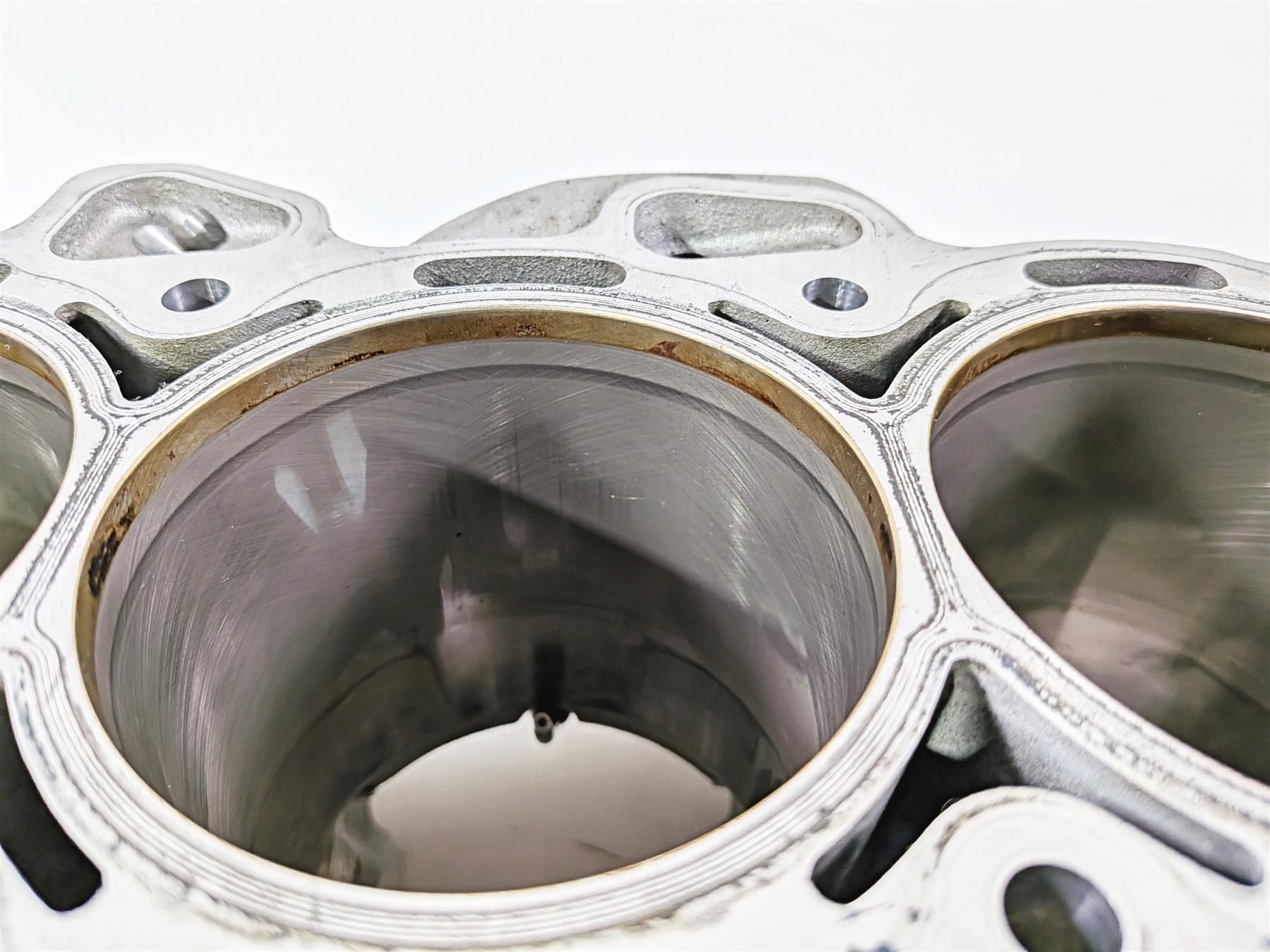2017 BMW S1000RR K46 Upper Engine Crank Case Cylinder Jugs 11008561534 {{ shop.shopifyCountryName }} - Mototech271