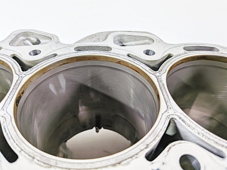 2017 BMW S1000RR K46 Upper Engine Crank Case Cylinder Jugs 11008561534 {{ shop.shopifyCountryName }} - Mototech271