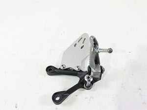 2024 Kawasaki ZX6R ZX636 Ninja Left Foot Peg + Mount & Guard 35063-0160-18R