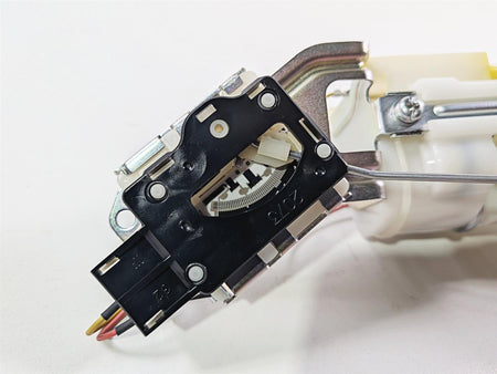 2024 Suzuki GSXR600 Fuel Gas Petrol Pump - Tested 2K Only 15100-14J01 {{ shop.shopifyCountryName }} - Mototech271