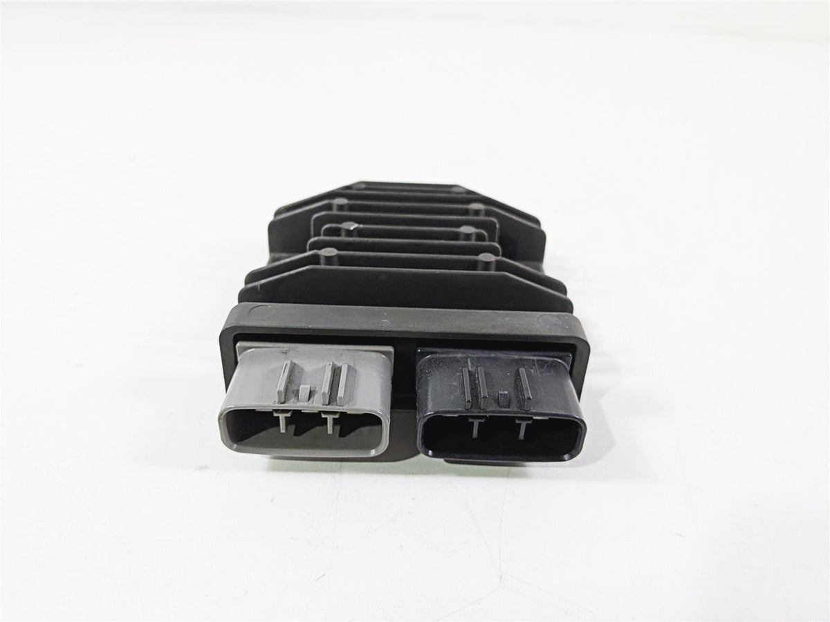2020 Triumph Street Triple 765RS Rectifier Voltage Regulator T1300675 FH020AA-Mototech271