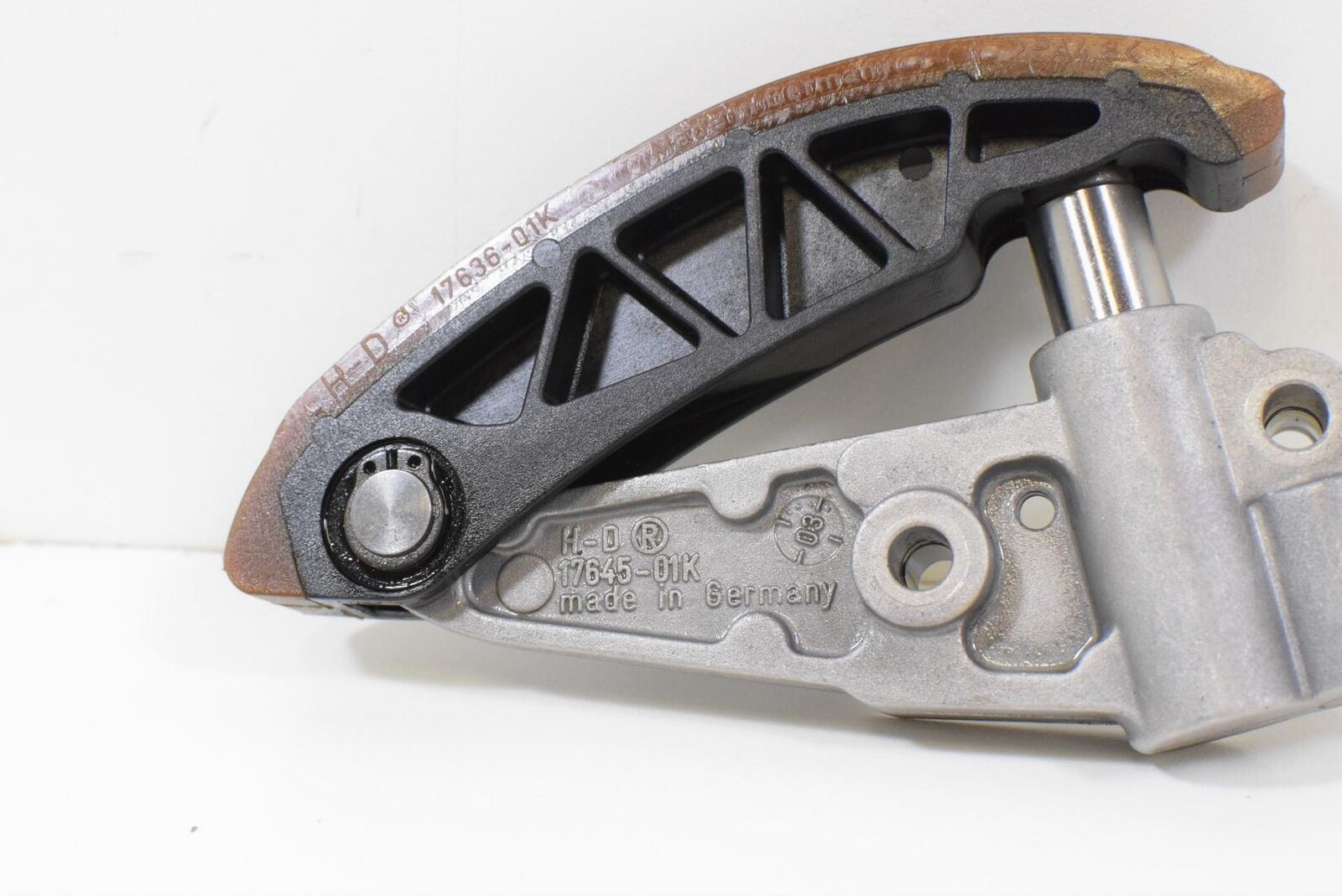 2005 Harley VRSCSE V Rod Screamin Eagle Cam Chain Slider Tensioner 17629-01K {{ shop.shopifyCountryName }} - Mototech271