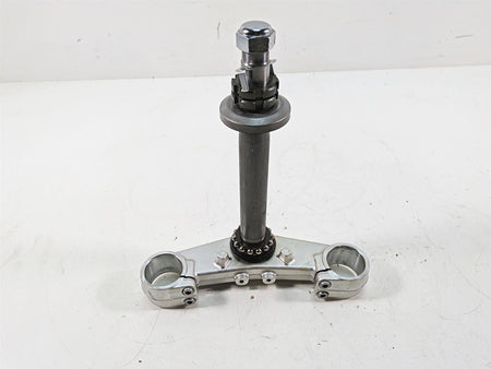 2002 Yamaha FZ1 FZS1000 Fazer Lower Triple Tree Steering Clamp 5LV-23340-00-00 {{ shop.shopifyCountryName }} - Mototech271