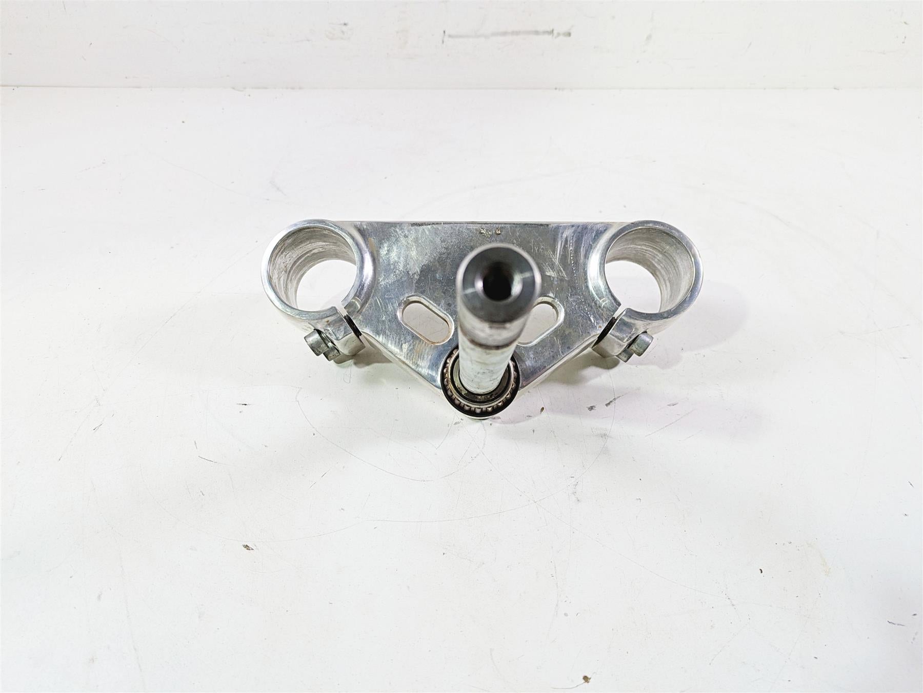 2013 Harley VRSCF Muscle Rod Lower Triple Tree Steering Clamp 46892-09B {{ shop.shopifyCountryName }} - Mototech271