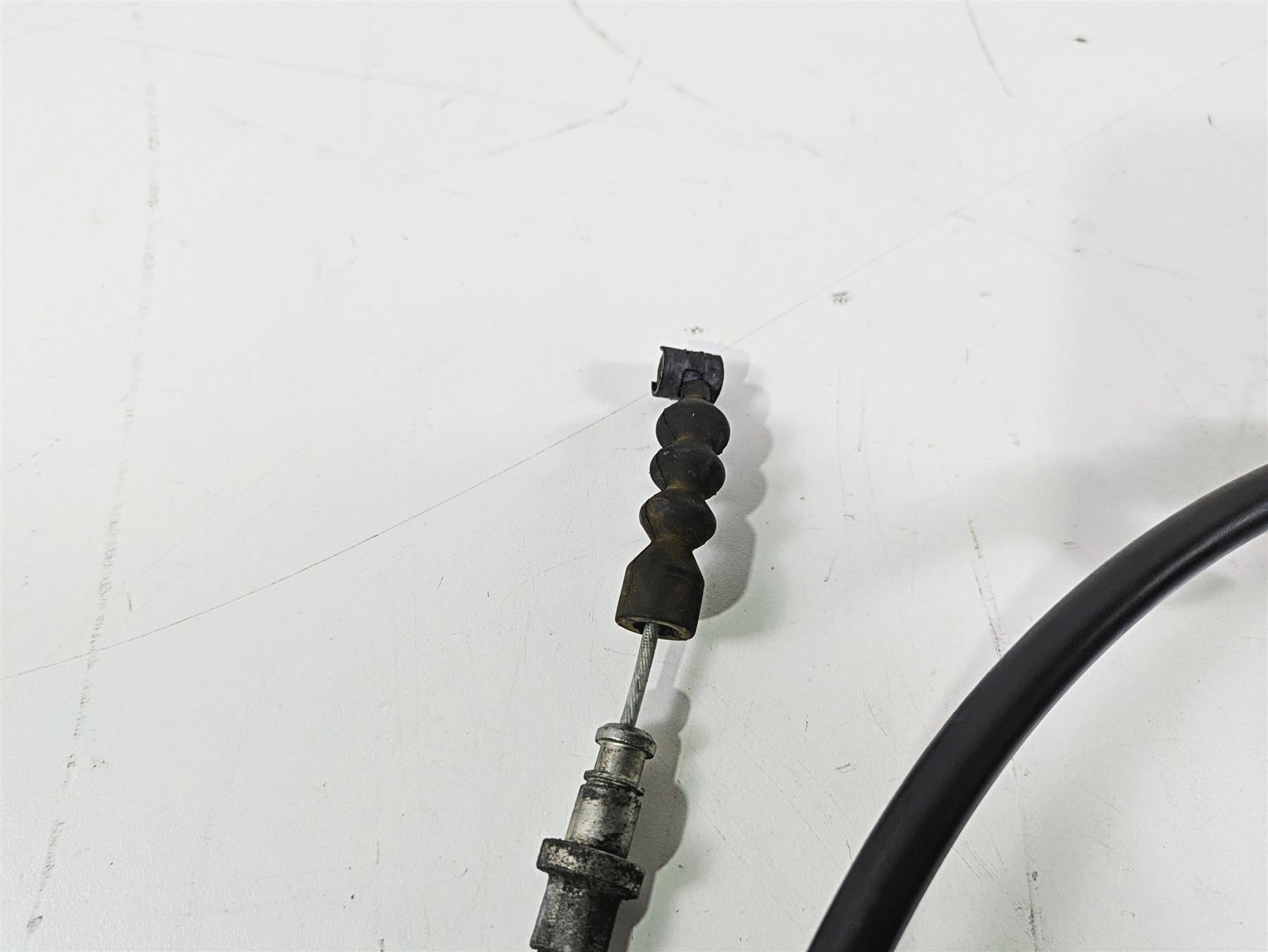 2018 Indian Chieftain Limited Clutch Cable - Good Shape 7082130 {{ shop.shopifyCountryName }} - Mototech271