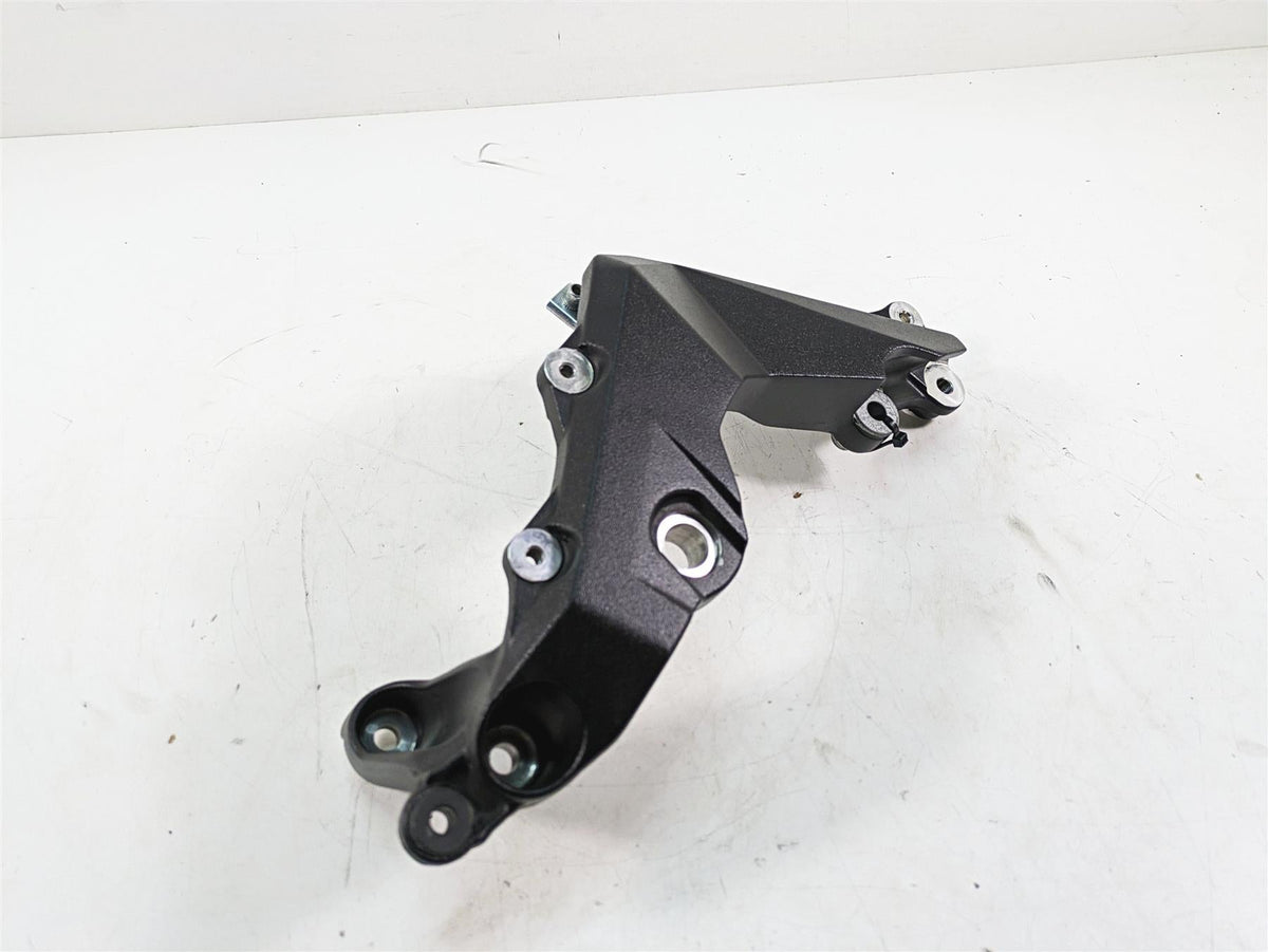 2017 Mv Agusta Dragster 800 Right Frame Footpeg Mount Plate Bracket 8BA0B5642 {{ shop.shopifyCountryName }} - Mototech271