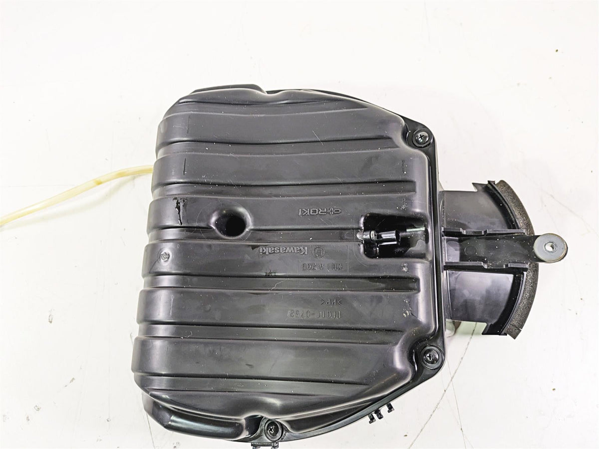 2024 Kawasaki ZX6R ZX636 Ninja Air Box Cleaner Breather Filter 11010-1823 {{ shop.shopifyCountryName }} - Mototech271