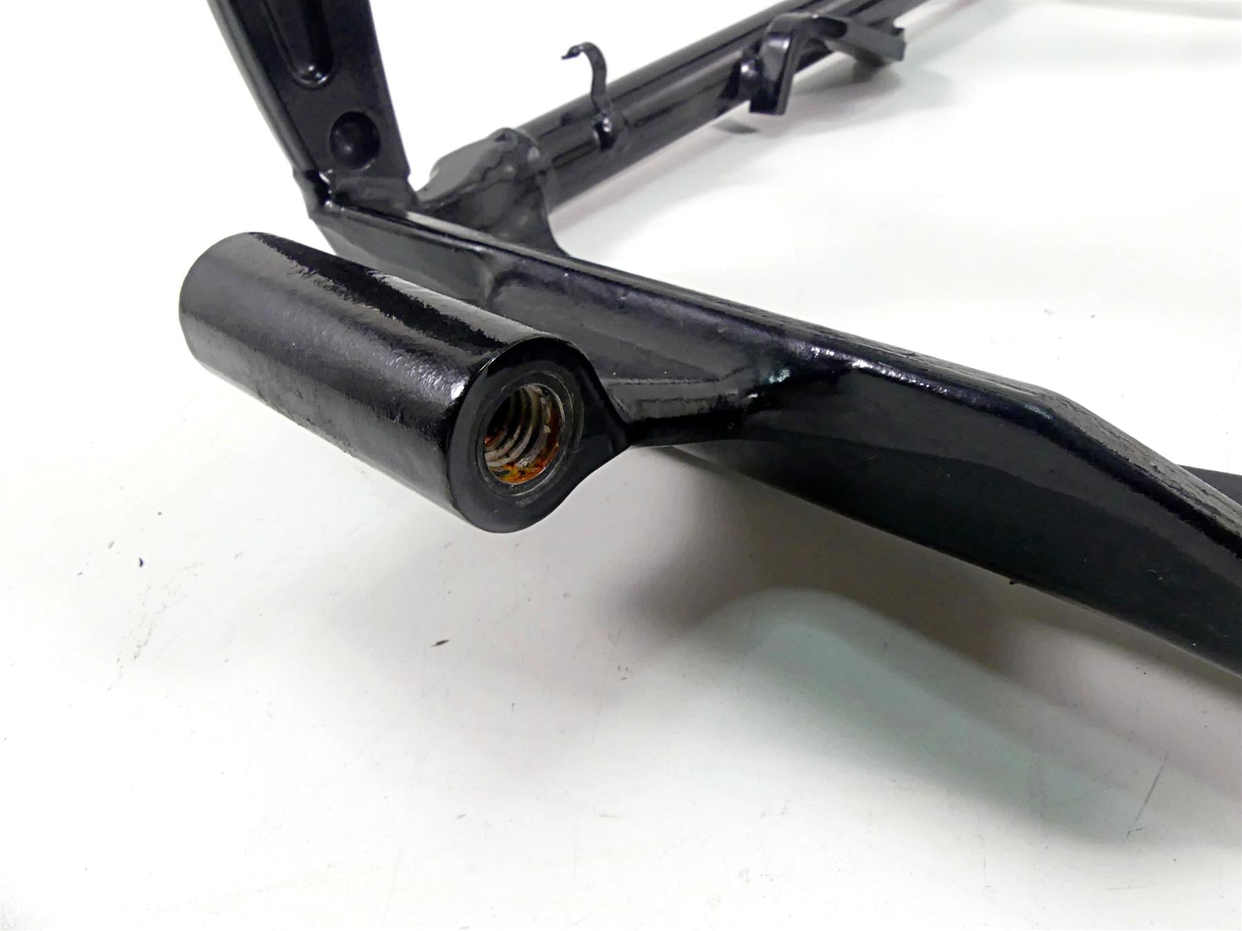 2016 Harley Softail FLS Slim Rear Swingarm Swing Arm & Axle 47573-11BHP {{ shop.shopifyCountryName }} - Mototech271