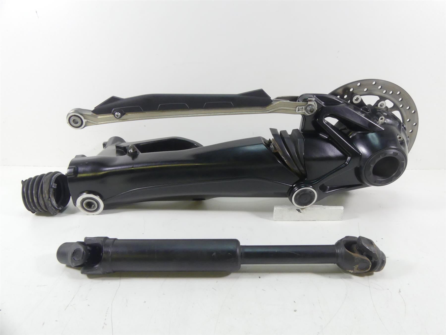 2016 BMW R1200GS K50 Differential Drive Shaft Swingarm I=32:11=2,91 33748394282 {{ shop.shopifyCountryName }} - Mototech271