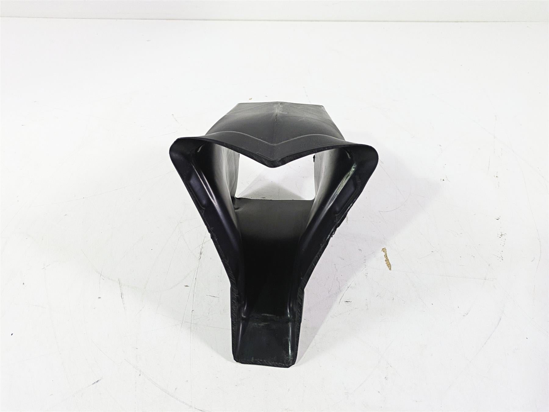 2016 BMW S1000RR K46 Front Center Air Duct Scoop 46638546438 {{ shop.shopifyCountryName }} - Mototech271