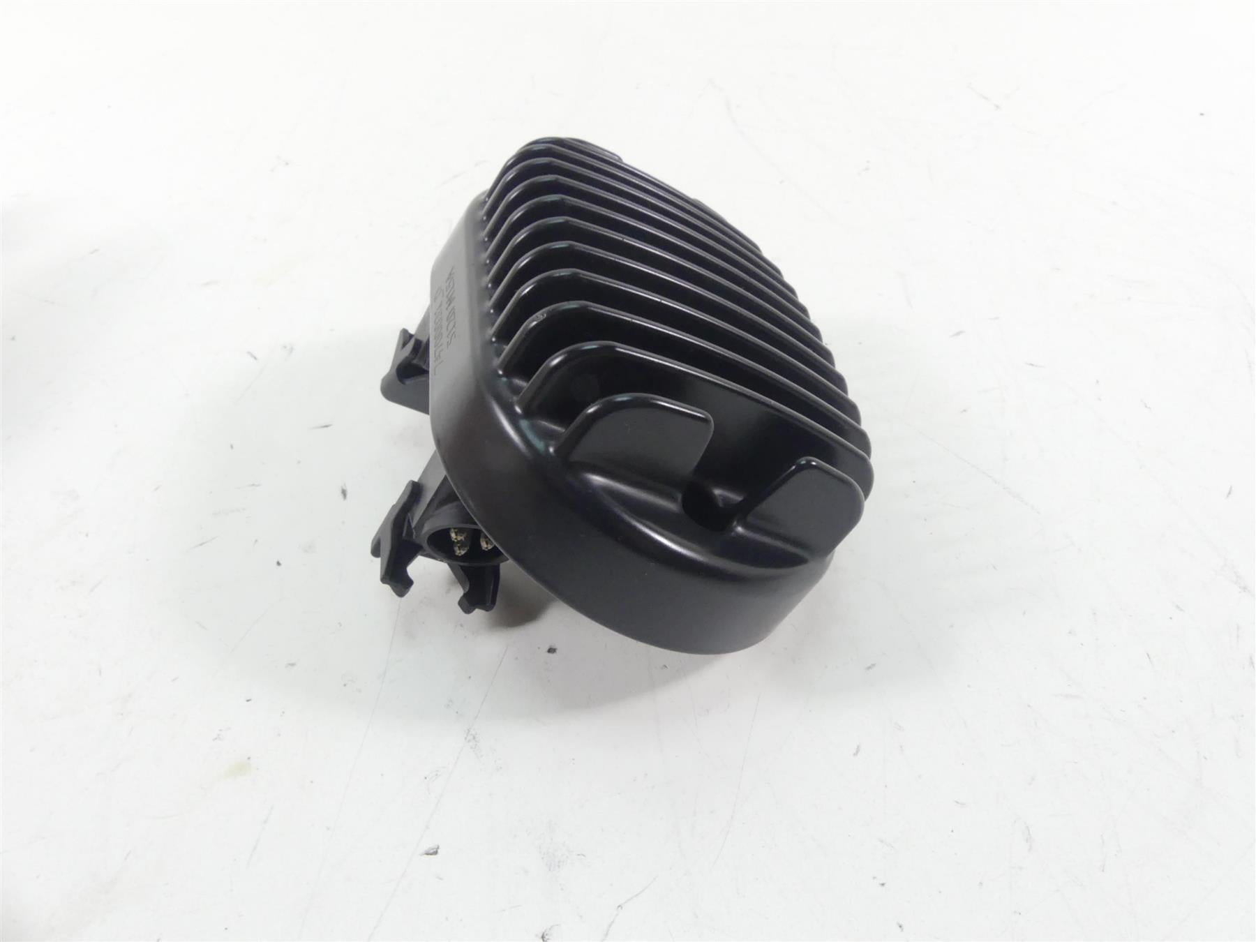 2021 Harley Softail FXBBS 114 Street Bob Rectifier Voltage Regulator 74700031 {{ shop.shopifyCountryName }} - Mototech271