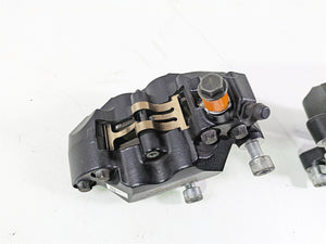 2017 Indian Chieftain Limited Front Brake Caliper Set 1912390 1912391