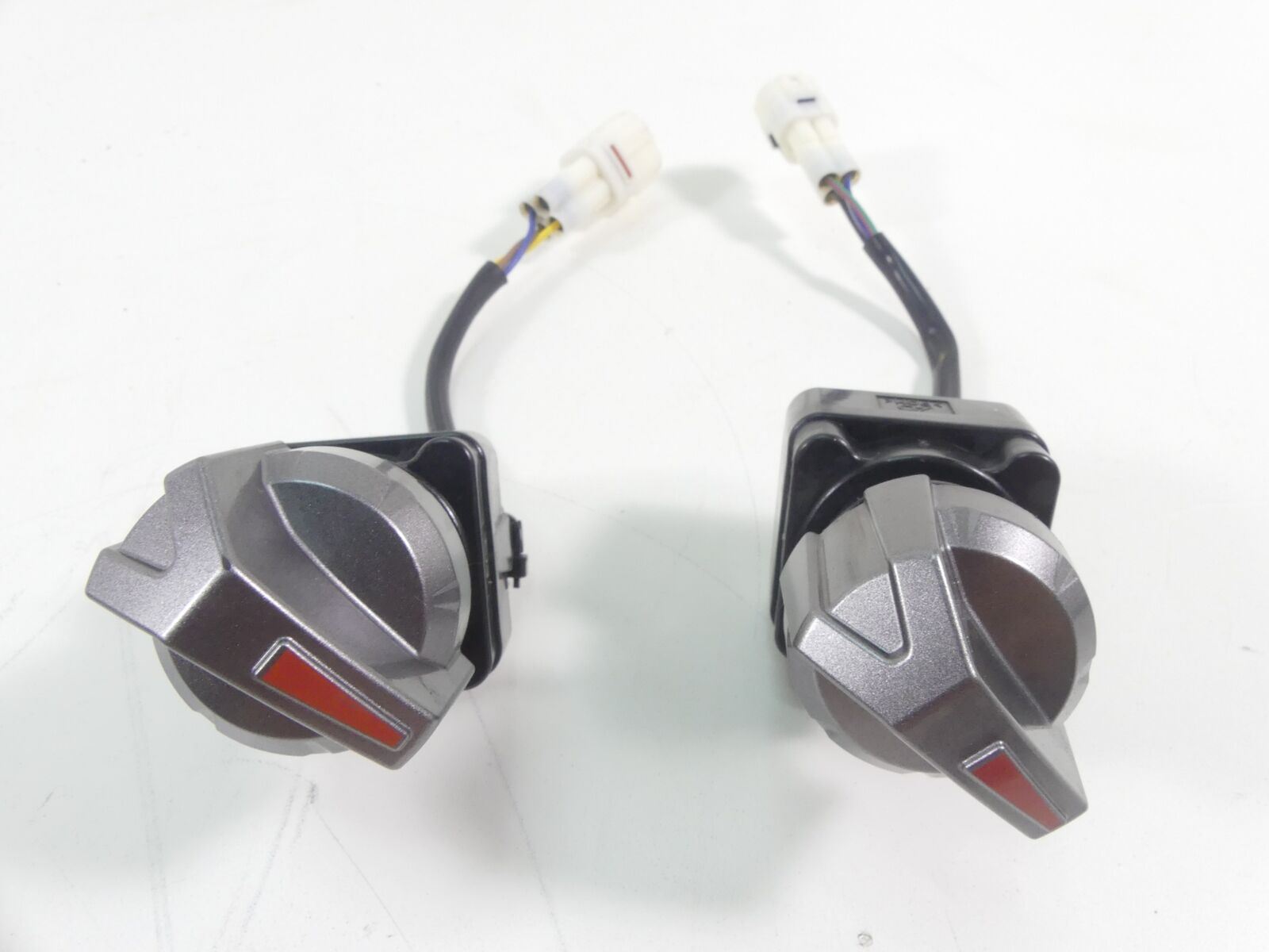 2018 Yamaha YXZ1000 R EPS Ignition Light Awd Switch Key Set 5UG-H2510-00-00 {{ shop.shopifyCountryName }} - Mototech271