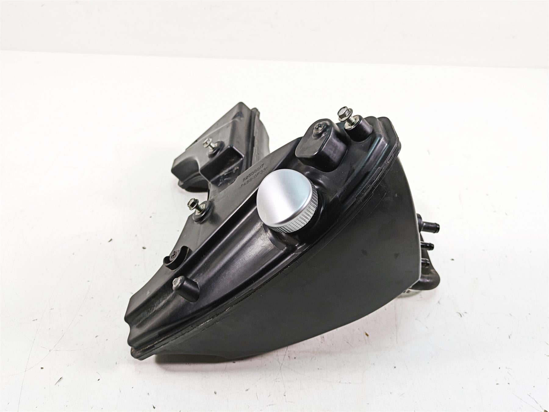 2019 Harley XL883N Sportster Iron Oil Tank Reservoir & Dip Stick 62500017 {{ shop.shopifyCountryName }} - Mototech271
