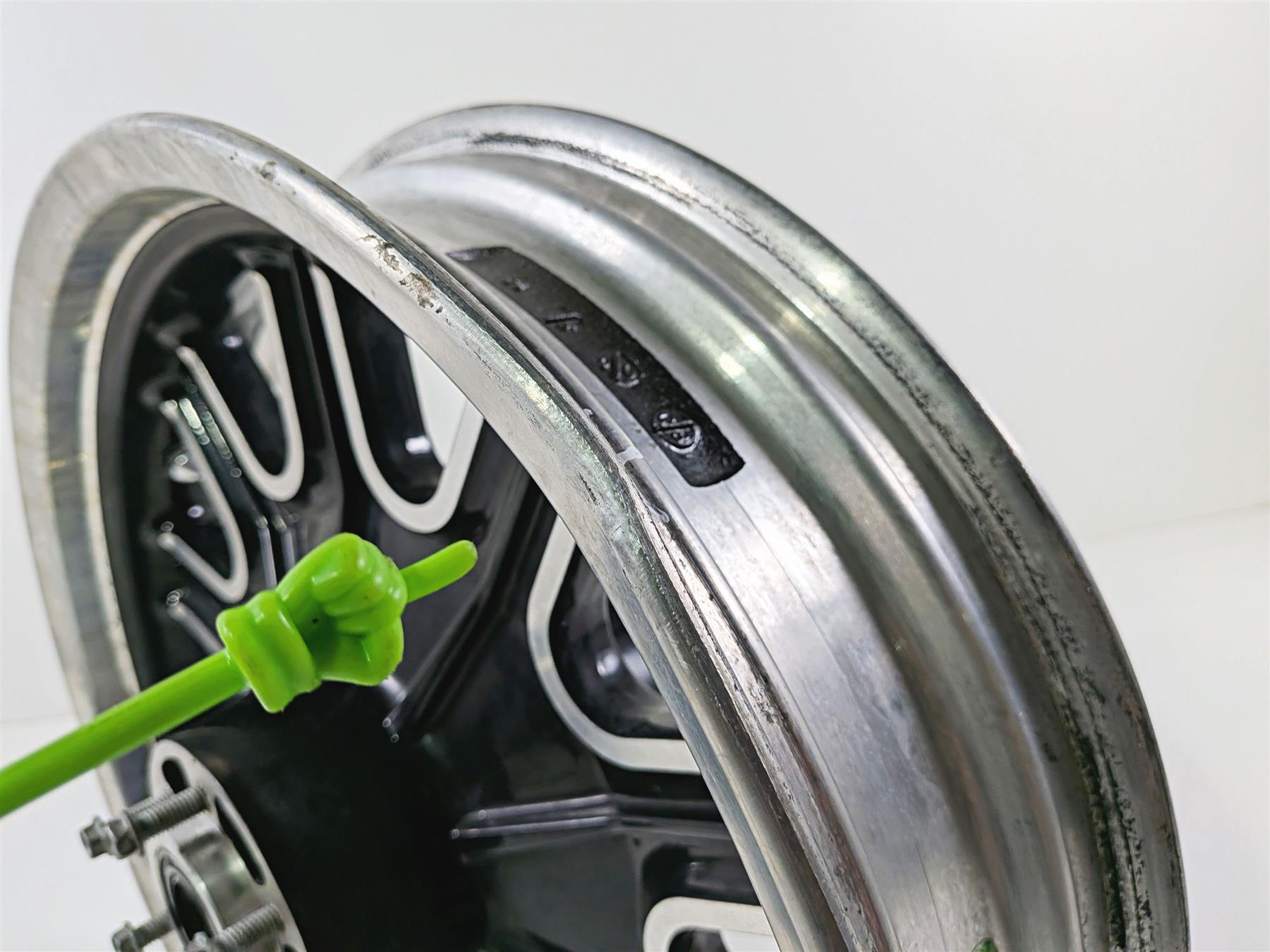 2015 Indian Chieftain 16x3.5 Cast Front Wheel Rim - Dent 1521942 1522505-Mototech271