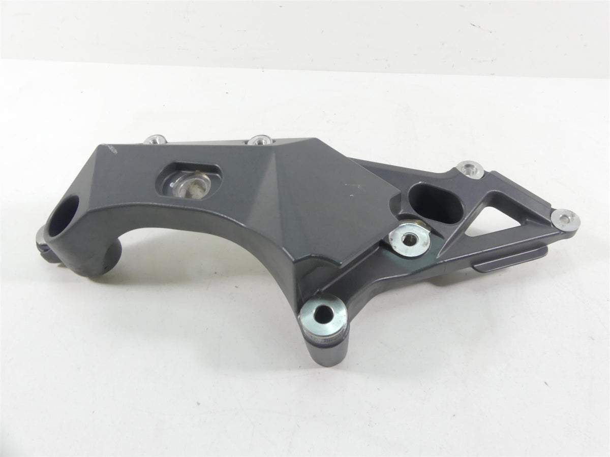 2012 Mv Agusta Brutale 1090 R Right Frame Plate Bracket Mount Holder 80B0B3976 {{ shop.shopifyCountryName }} - Mototech271