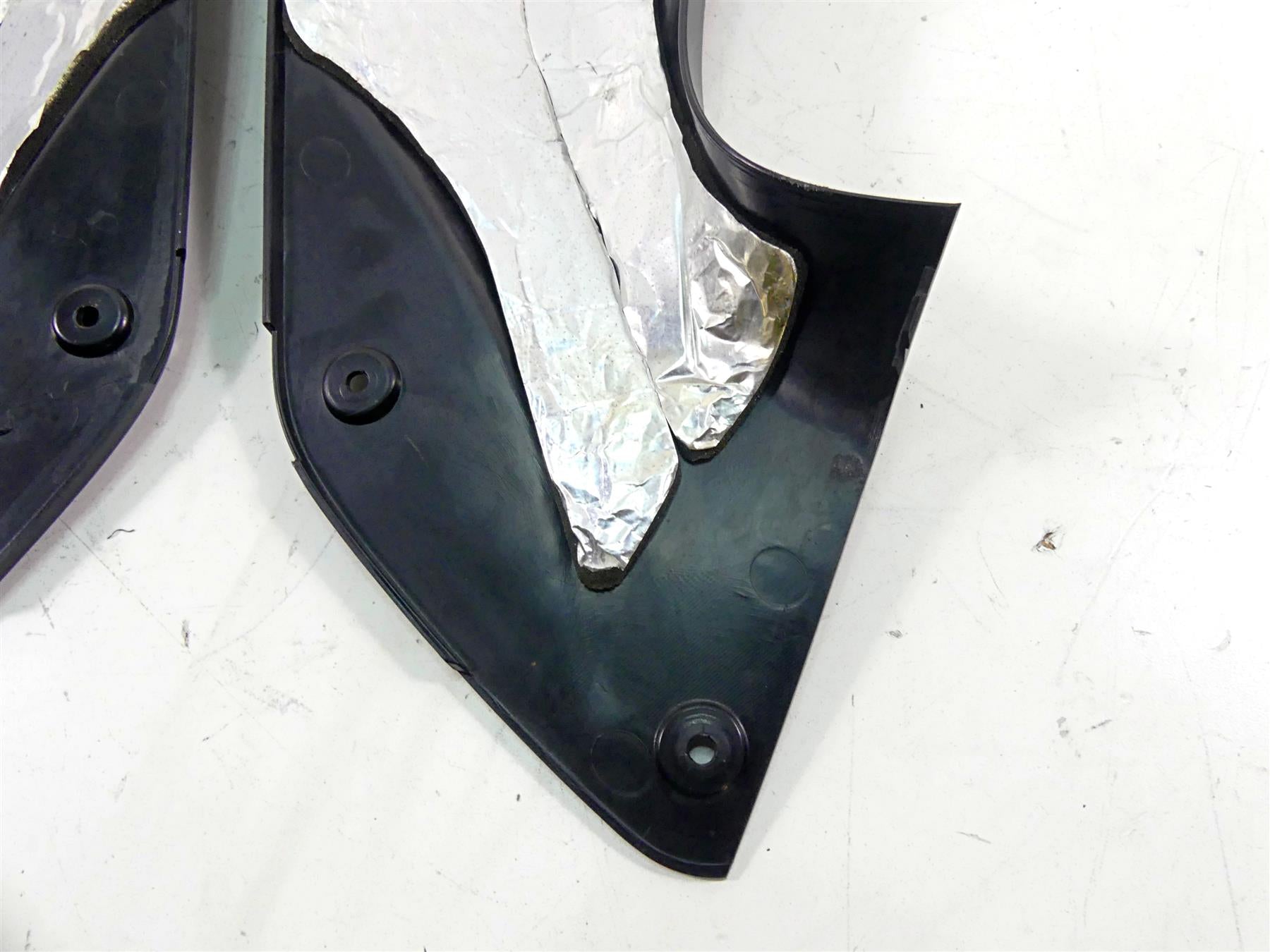 2010 Kawasaki ZX1400 ZX14 R Ninja Inner Intake Cover Fairing Set 55028-0061 {{ shop.shopifyCountryName }} - Mototech271
