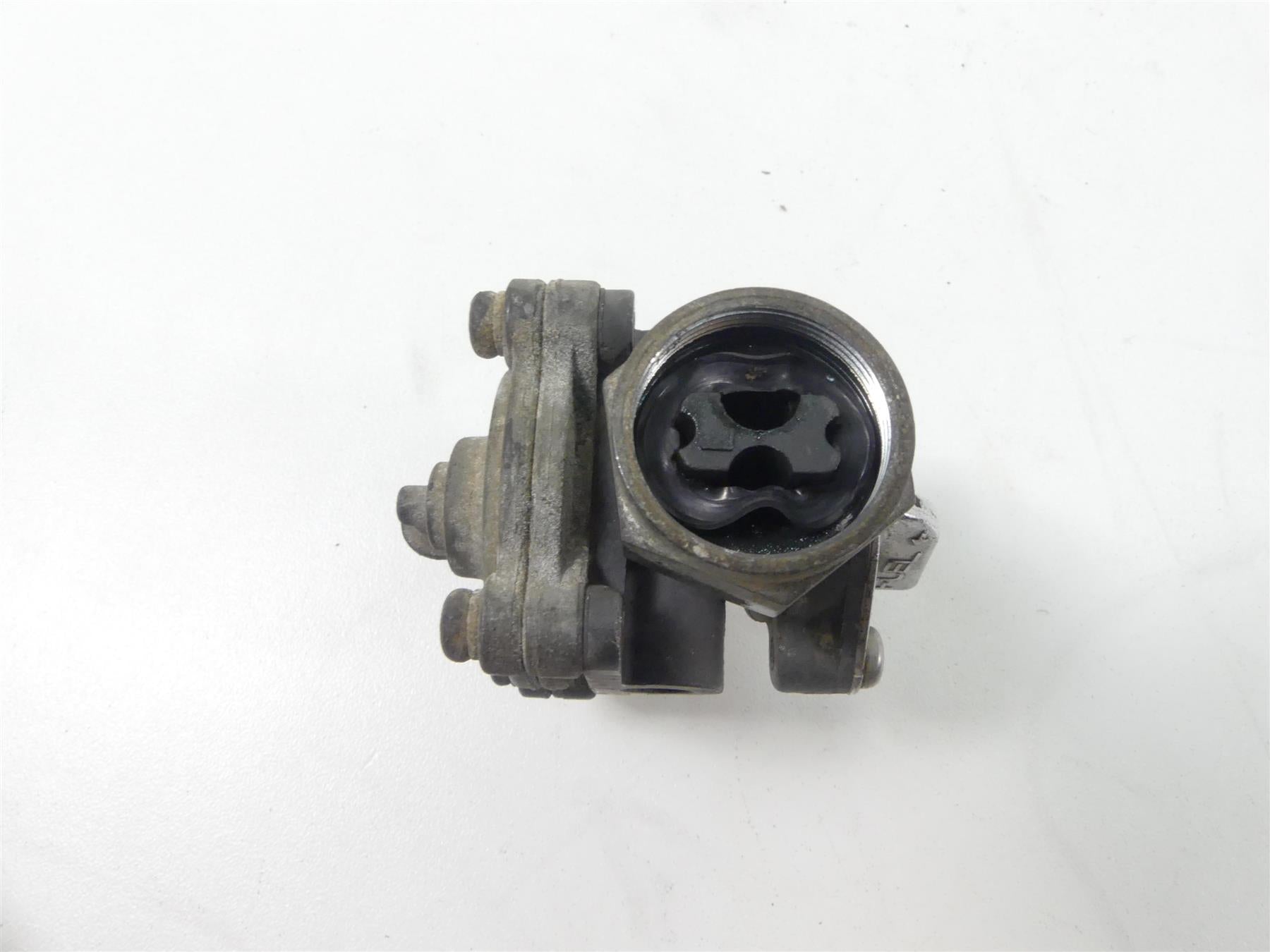 1999 Harley Davidson Sportster XL1200 Petcock Fuel Gas Petrol Valve 62169-95C {{ shop.shopifyCountryName }} - Mototech271