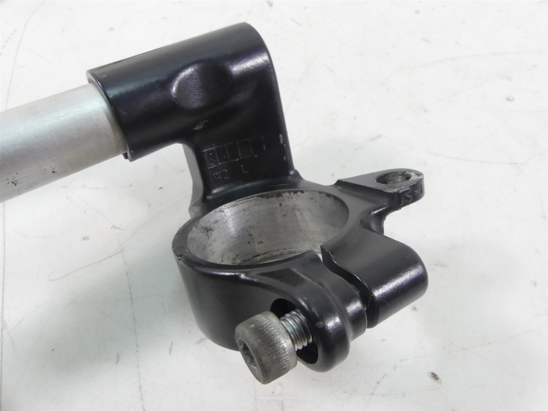 2001 Kawasaki ZX600J2 ZX6R Ninja Oem Left Right Clip On Handlebar Set 46012-1299 {{ shop.shopifyCountryName }} - Mototech271