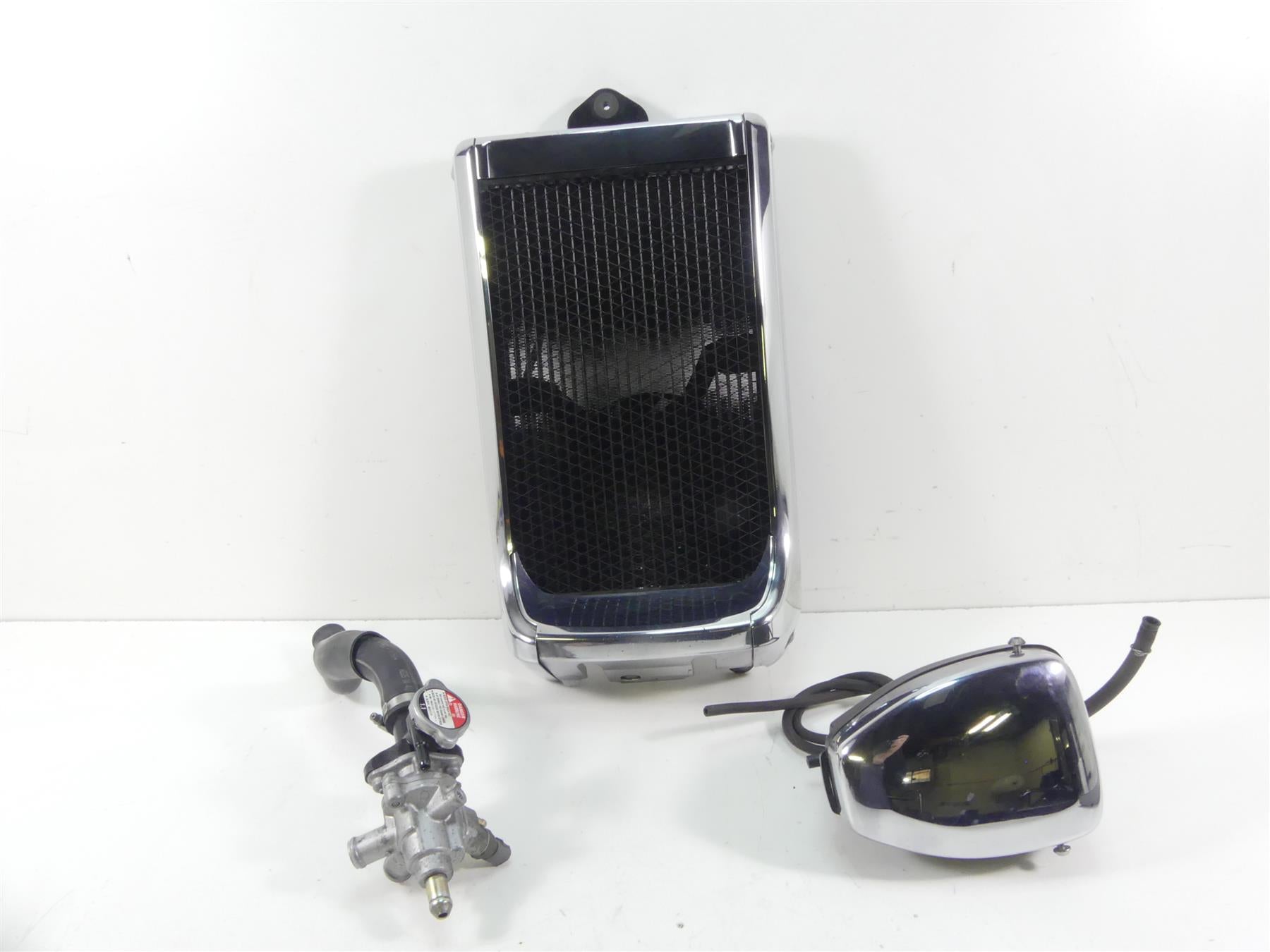 2006 Honda V-Twin VTX1800 N3 Radiator Fan Reservoir Hose Cover Set 19010-MCV-R11