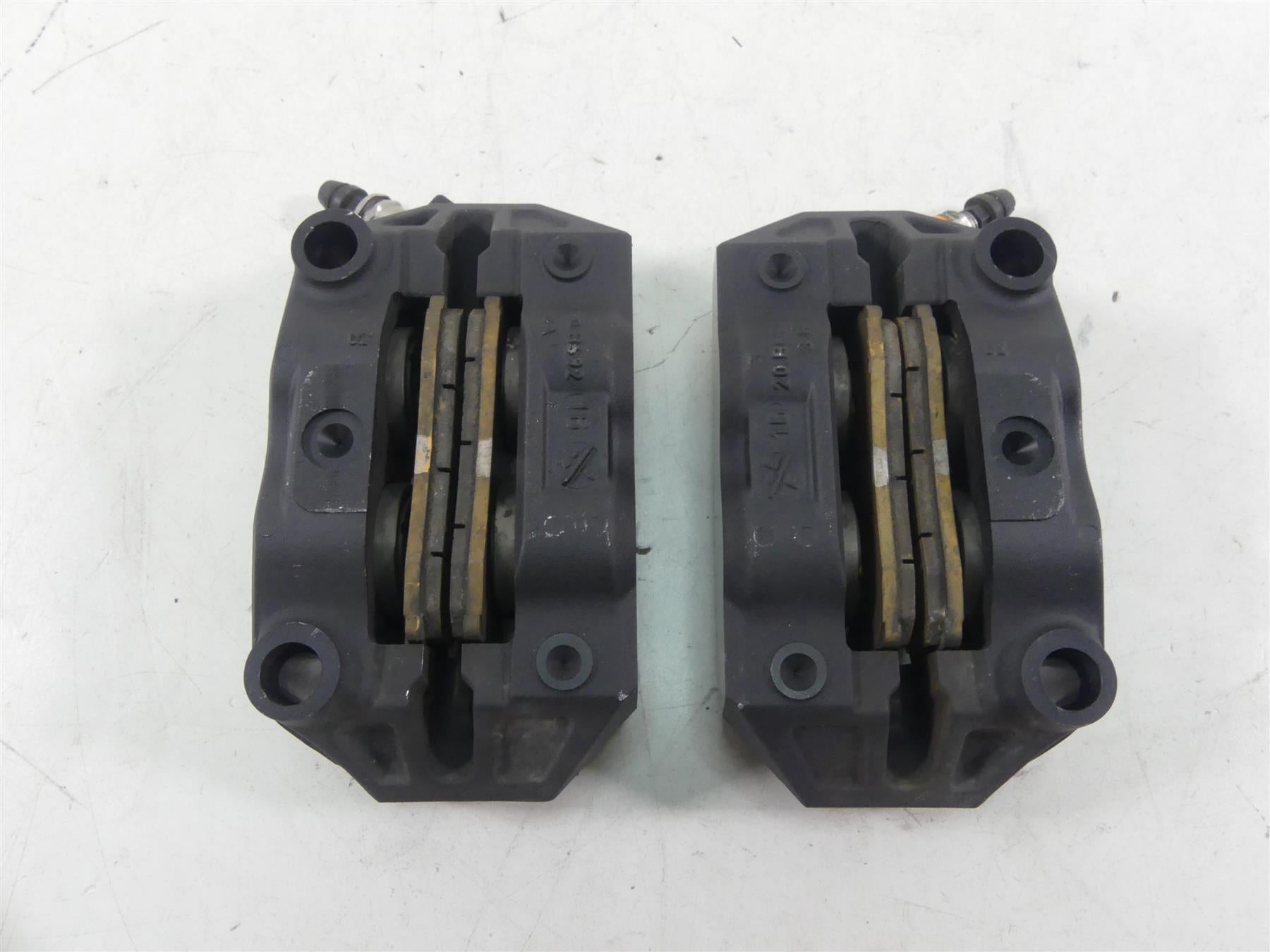 2017 BMW R1200GS GSW K50 Front Brembo Brake Caliper Set 34118556205 34118556206 {{ shop.shopifyCountryName }} - Mototech271