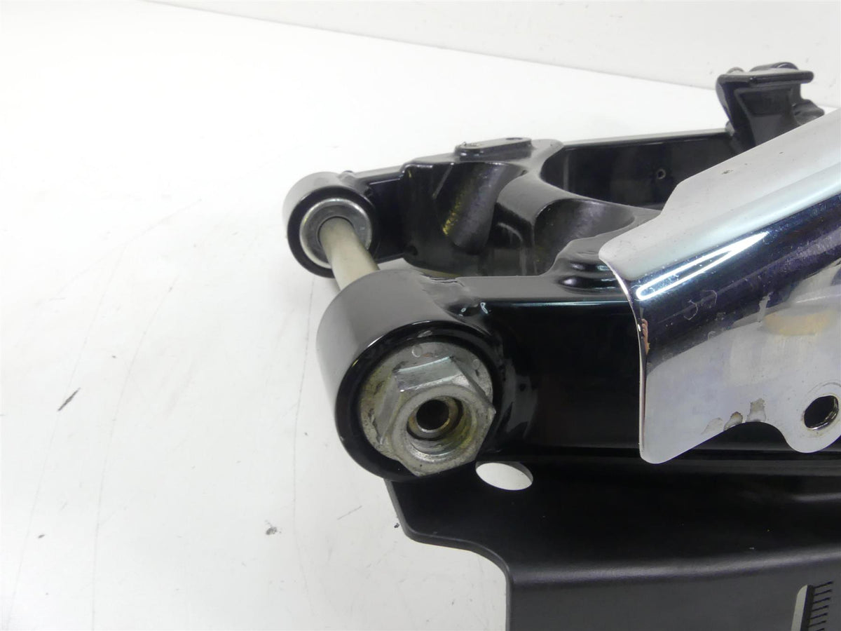 2009 Harley FXDF Dyna Fat Bob Rear Swingarm & Belt Guards & 25mm Axle 47820-06 {{ shop.shopifyCountryName }} - Mototech271