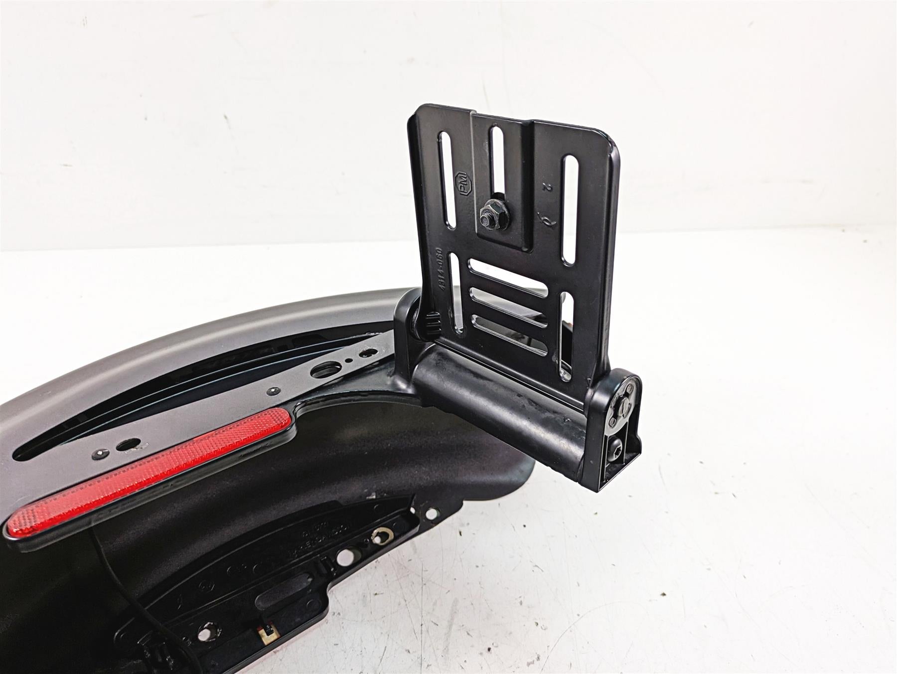 2017 Harley XL883 N Sportster Iron Rear Fender & Side Mount Plate Set 59865-10 {{ shop.shopifyCountryName }} - Mototech271