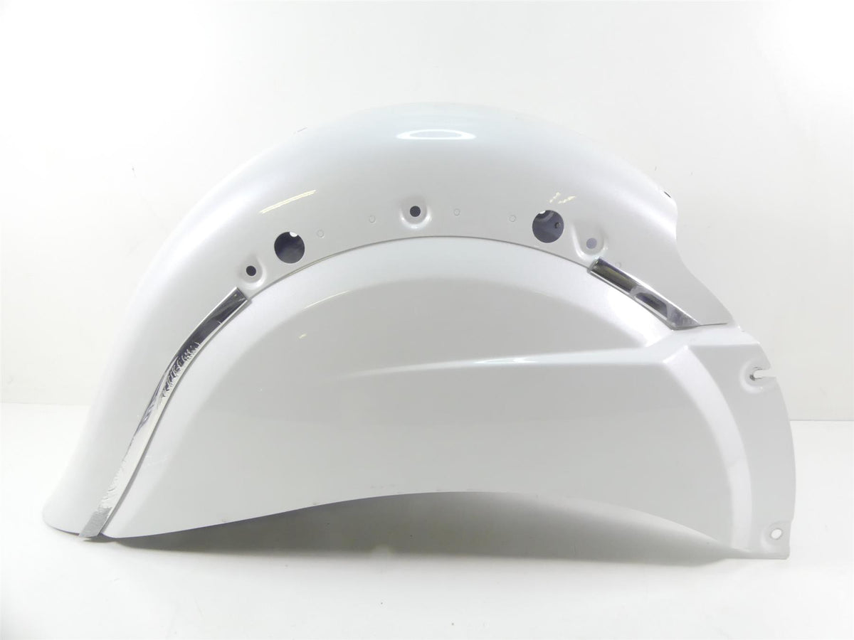 2020 Indian Roadmaster Rear White Fender Tire Hugger -Read 1024556-329 8475822 {{ shop.shopifyCountryName }} - Mototech271