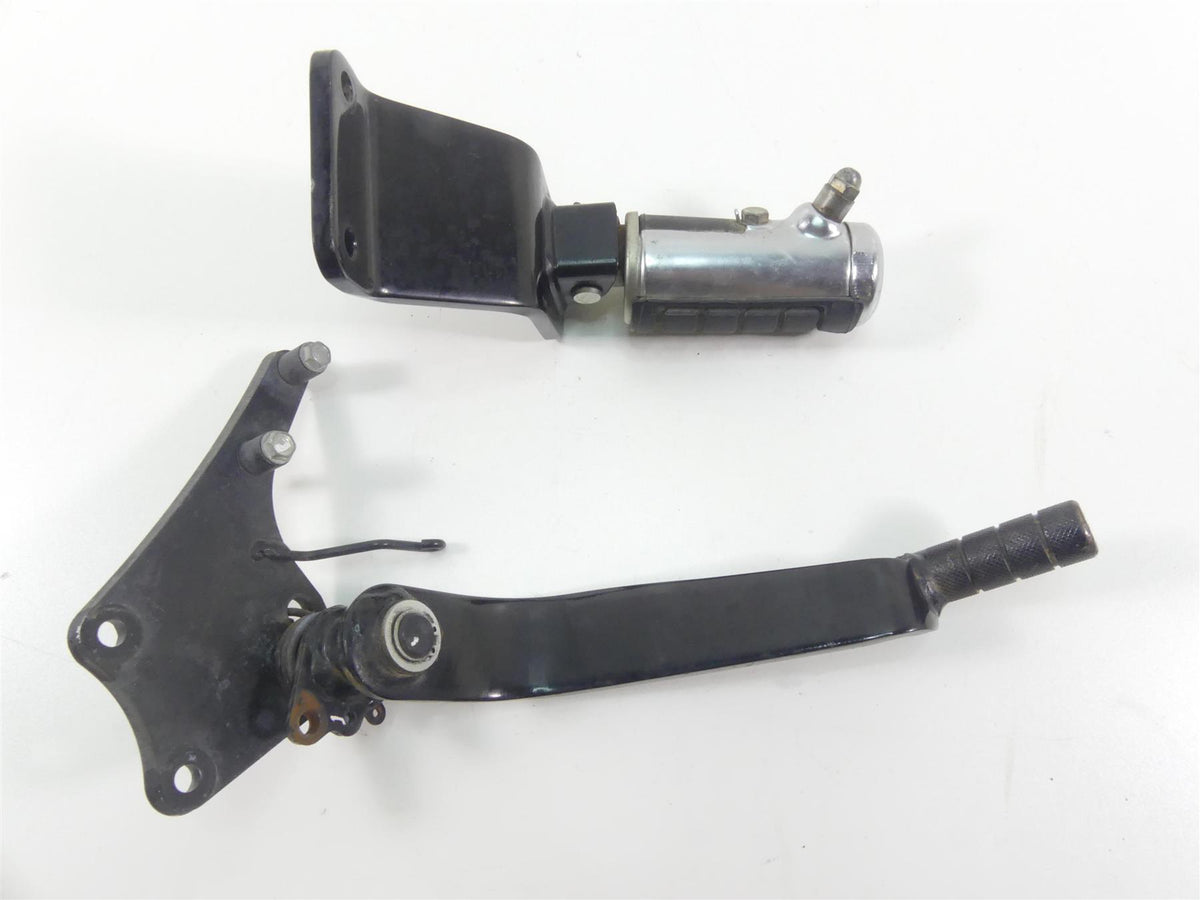 2016 Honda VT1300 CRG Stateline Right Front Footpeg & Brake Lever 50615-MFY-A00 {{ shop.shopifyCountryName }} - Mototech271