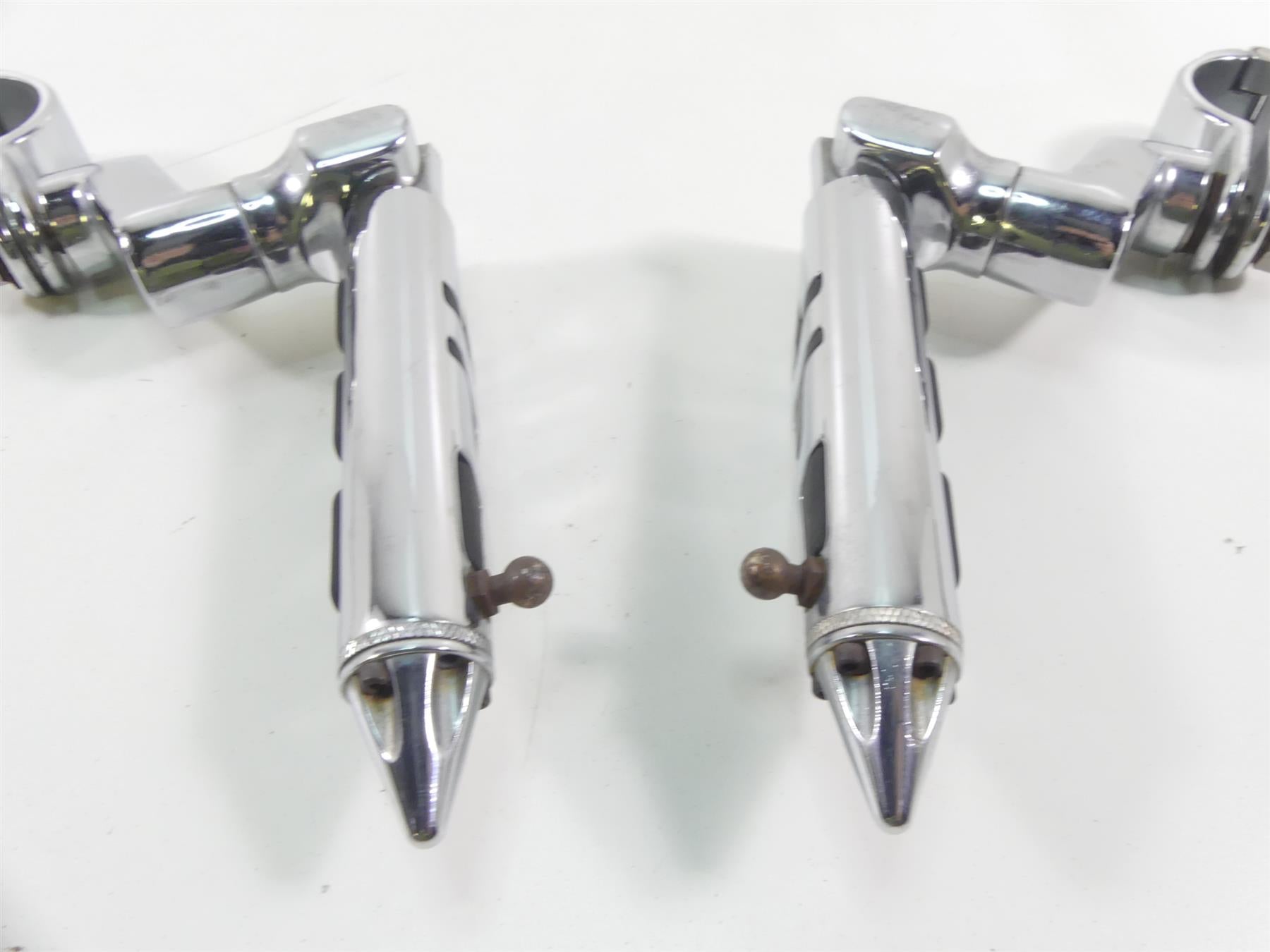2007 Suzuki M109R VZR1800 Boulevard Chrome Highway Footpeg Foot Peg Rest {{ shop.shopifyCountryName }} - Mototech271