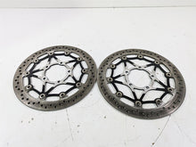 Load image into Gallery viewer, 2019 Triumph Speed Triple RS 1050 Front Brake Disc Set 320mm 4.4mm T2022058
