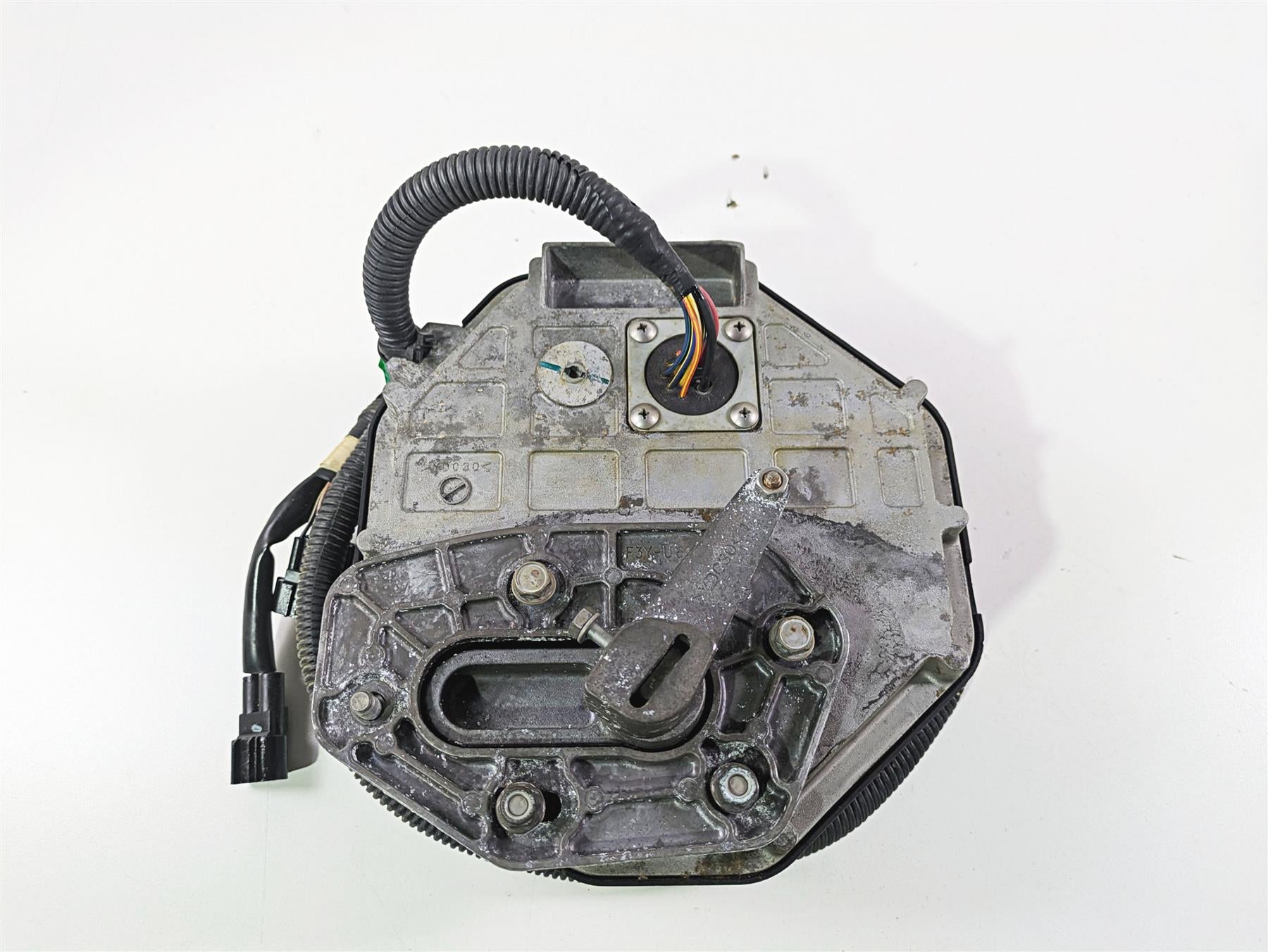 2019 Yamaha VX Cruiser HO 1800 Reverse Control Motor & Box F2X-6140B-05-00