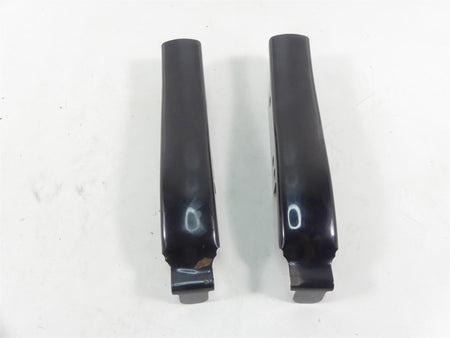 2004 Harley FLHTC SE CVO Electra Glide Rear Fender Frame Infill Cover 91418-04 {{ shop.shopifyCountryName }} - Mototech271