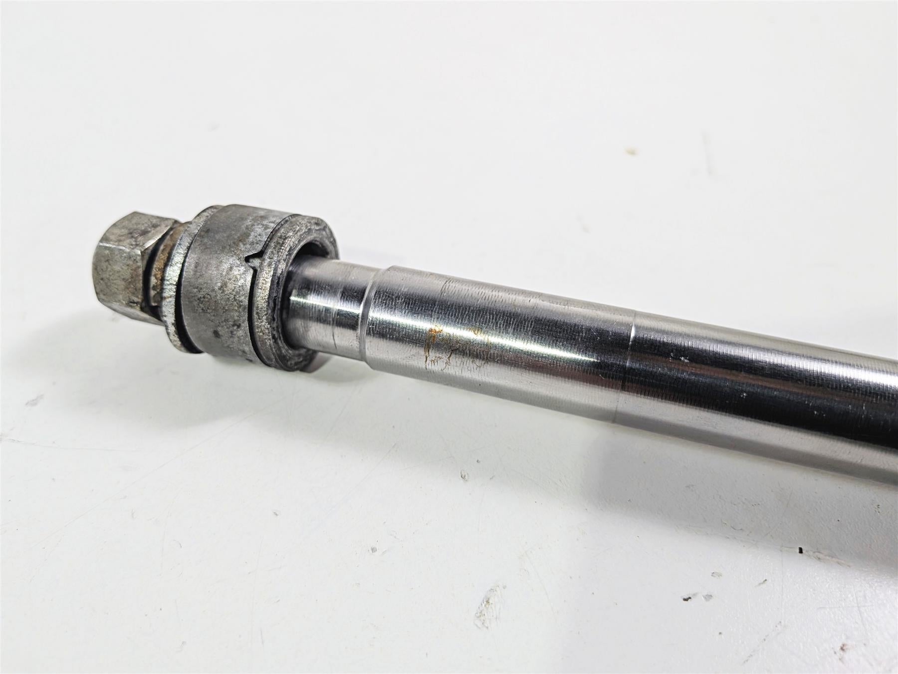 2006 Harley Sportster XL1200 C Straight Front Axle Wheel Spindle 43895-00 {{ shop.shopifyCountryName }} - Mototech271