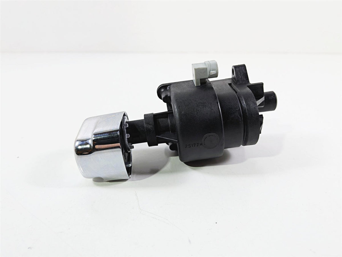2017 Harley Touring FLHXS Street Glide Ignition Switch Key Set Chrome Knob 71400013B {{ shop.shopifyCountryName }} - Mototech271