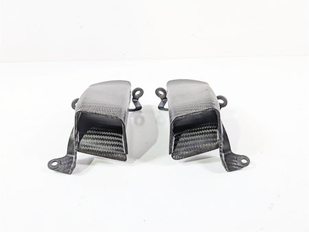 2018 Aprilia RSV4 RR Carbon Fiber Caliper Air Inlet 2B005507 2B005506 {{ shop.shopifyCountryName }} - Mototech271