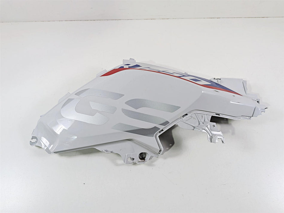 2019 BMW R1250GS K50 Right Main Tank Fairing Cover Read 46638563502 46638563504 {{ shop.shopifyCountryName }} - Mototech271