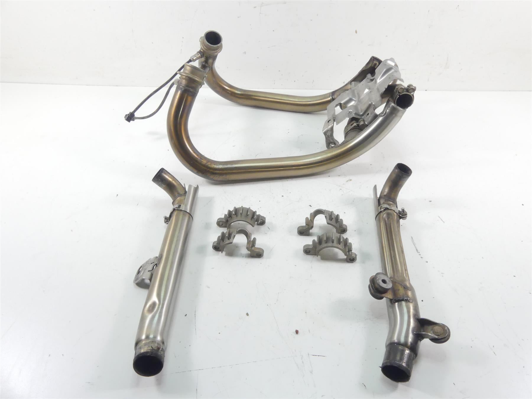 2017 Triumph Thruxton 1200 R Exhaust Pipe Header Manifold Set T2202835 T2202615 {{ shop.shopifyCountryName }} - Mototech271