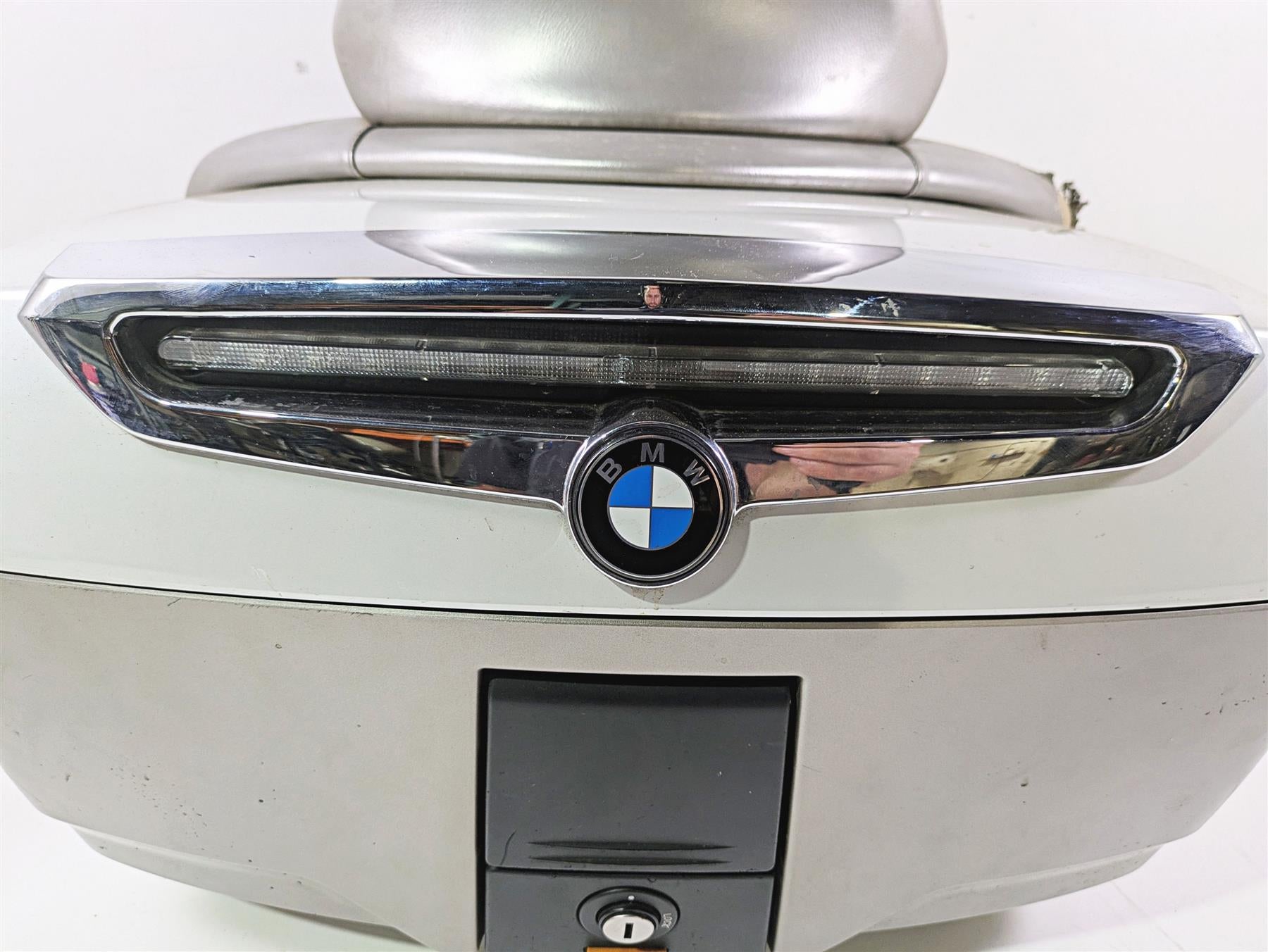2014 BMW K1600 GTL K48 Trunk Tour Pak Top Case Luggage Box 46547658047 {{ shop.shopifyCountryName }} - Mototech271