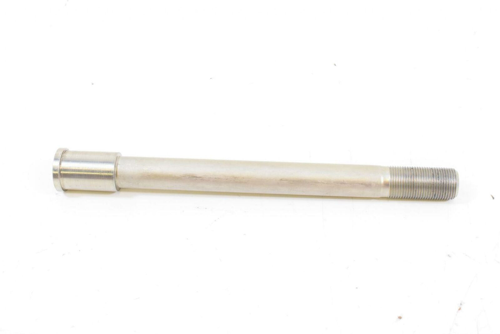2018 Kawasaki EX650 Ninja Front 20mm Wheel Spindle Axle 41068-0616 {{ shop.shopifyCountryName }} - Mototech271